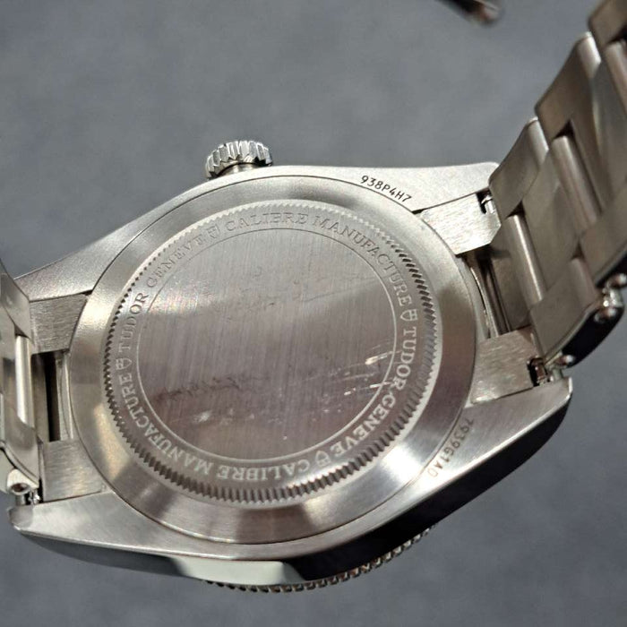 【INGROSSO】  
TUDOR  
7939G1A0NRU  
Garanzia