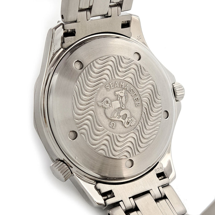 OMEGA 
Seamaster 300M Professional révisée 
Avec boîte et carte de garantie