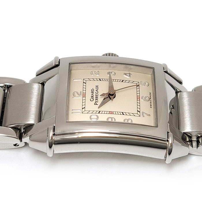 GIRARD-PERREGAUX 
ヴィンテージ 1945