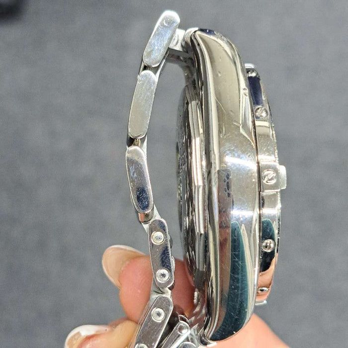【INGROSSO】
BREITLING
A13356
Scatola, garanzia, certificato cronometro