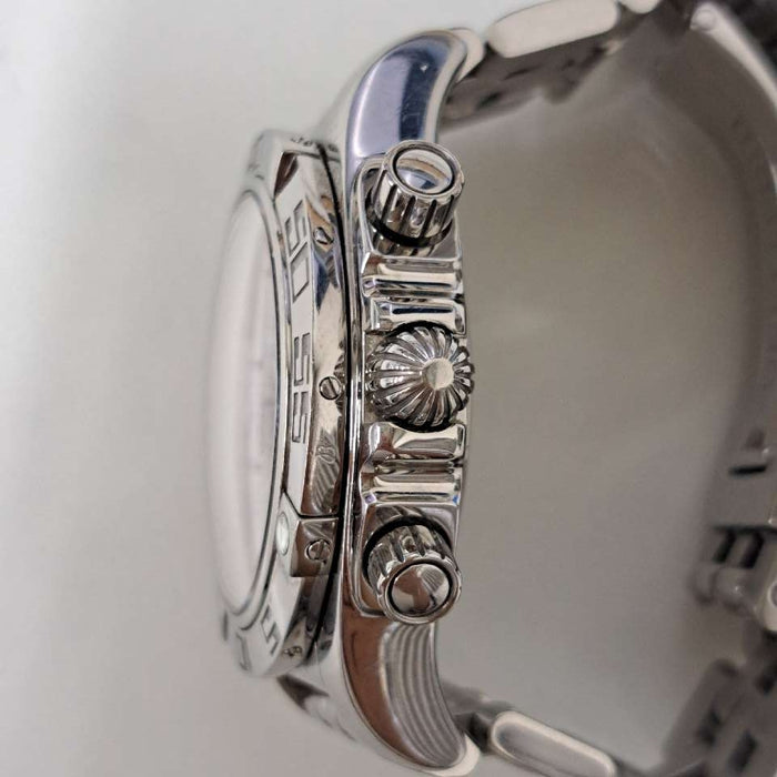 【WHOLESALES】
BREITLING 
AB0110 
箱　ギャランティ　クロノメーター証