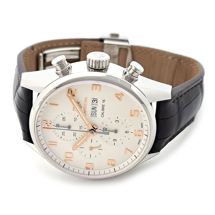 TAG HEUER 
Carrera Calibre 16 chronographe 
Avec boîte et papiers