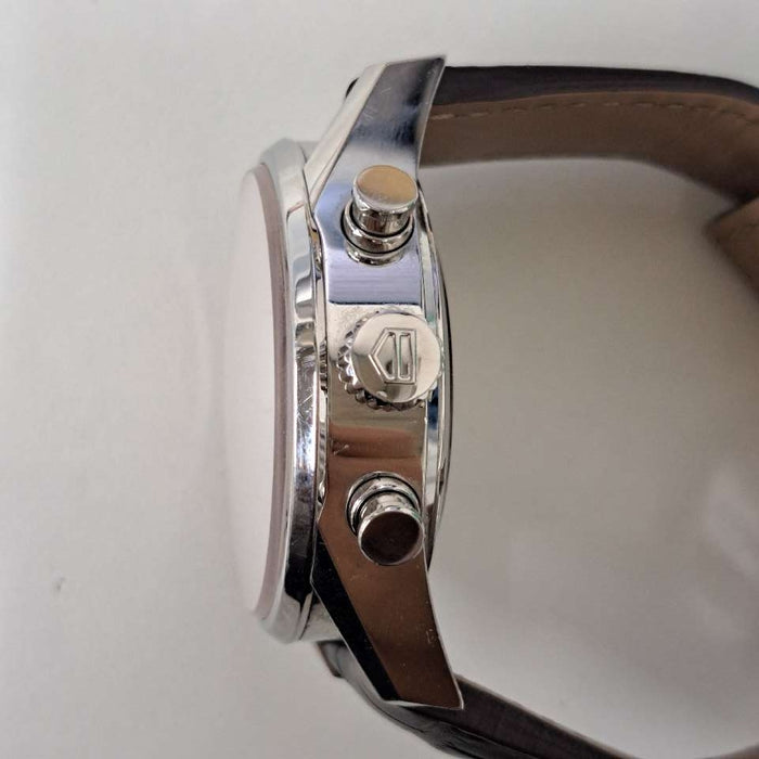 【WHOLESALES】
TAG HEUER 
CV2A1AC 
箱(内箱劣化)　ギャランティ