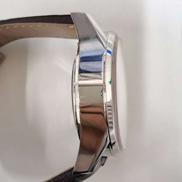 【WHOLESALES】
TAG HEUER 
CV2A1AC 
箱(内箱劣化)　ギャランティ