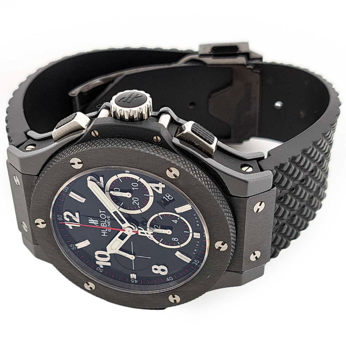 HUBLOT 
ビッグ・バン ブラックマジック 
箱ギャラ付