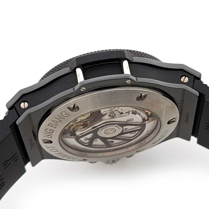 HUBLOT 
ビッグ・バン ブラックマジック 
箱ギャラ付