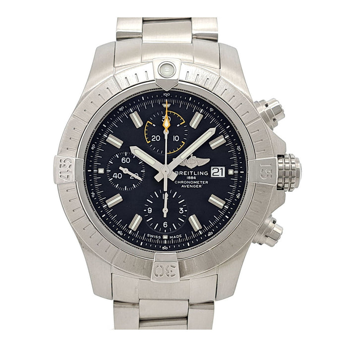 BREITLING 
Avenger chronographe 
Avec boîte et papiers