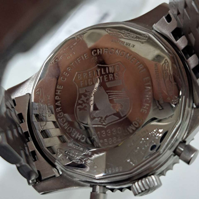 【WHOLESALES】
BREITLING 
A13330 
ケース