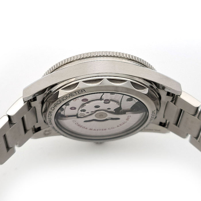OMEGA 
シーマスター 300 
箱ギャラ付