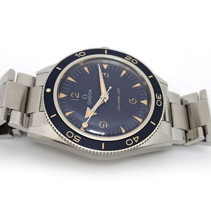 OMEGA 
シーマスター 300 
箱ギャラ付