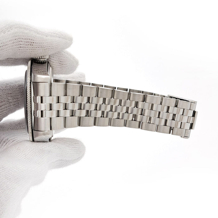 TUDOR 
Black Bay 
Con scatola e certificato