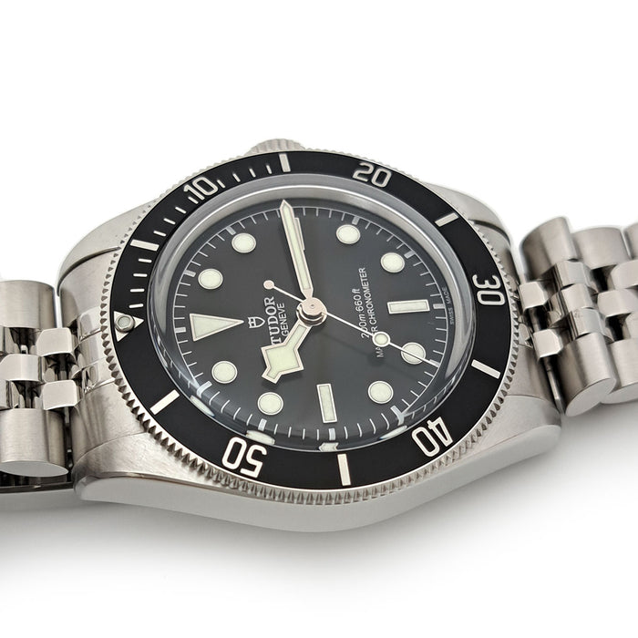 TUDOR 
Black Bay 
Con scatola e certificato