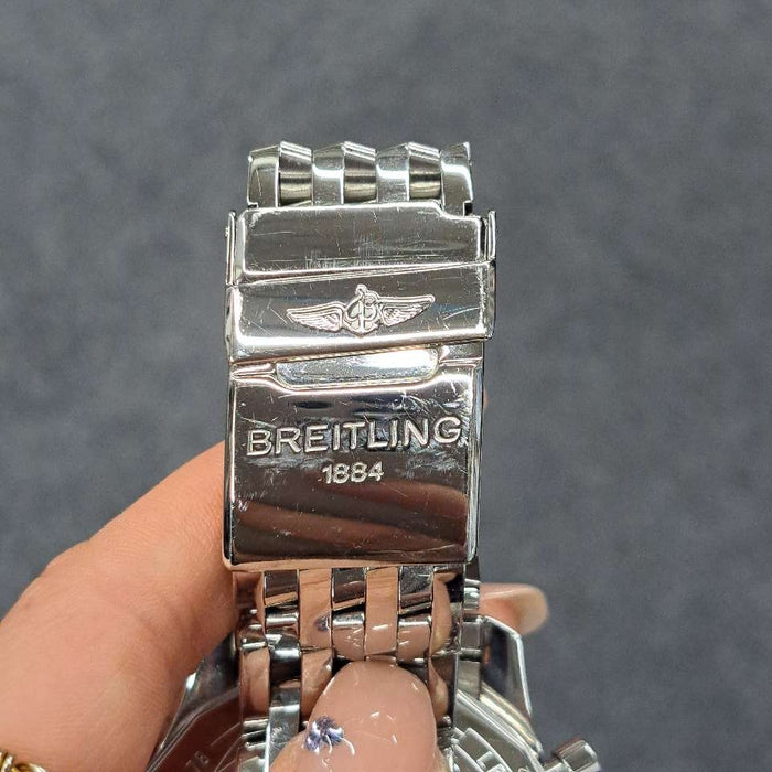 【WHOLESALES】
BREITLING
A19370
Box, warranty (with LCD smudge), chronometer certificate, limited edition document