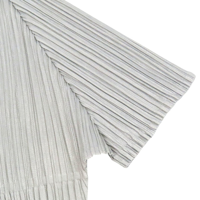 PLEATS PLEASE 
プリーツプリーズ イッセイミヤケ クルーネック 
ショートスリーブ カットソー