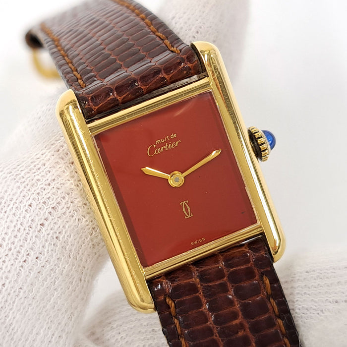 CARTIER 
Must Tank SM Bordeaux Overhauled