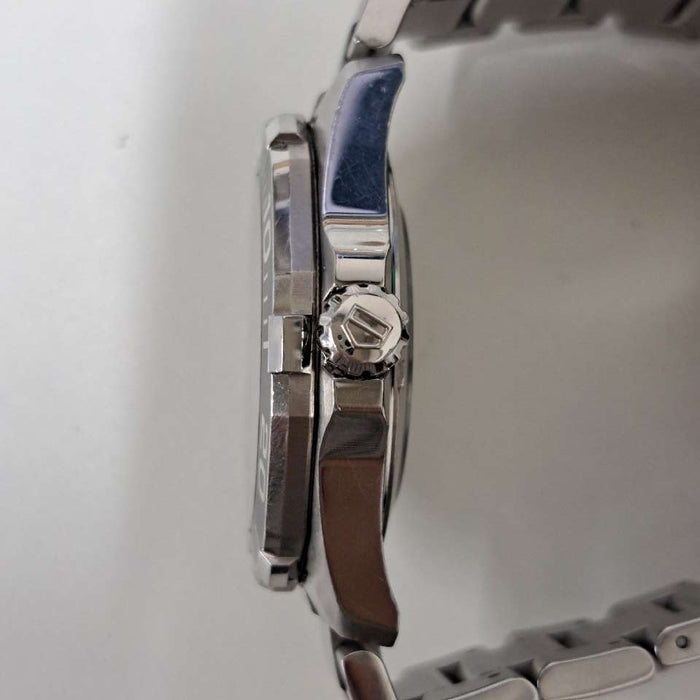 【WHOLESALES】
TAG HEUER
WAY111A.BA0928
Box and Guarantee Card