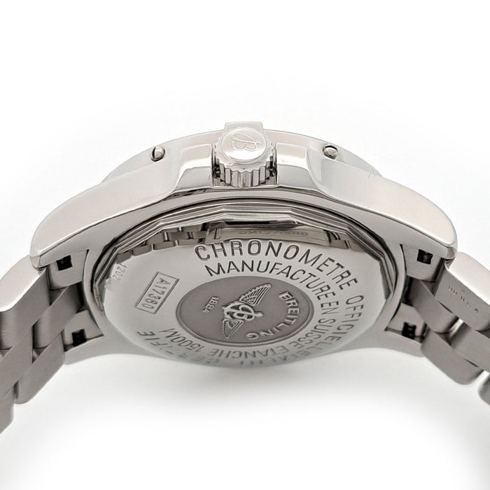 BREITLING 
Superocean 
Avec boîte et papiers de garantie