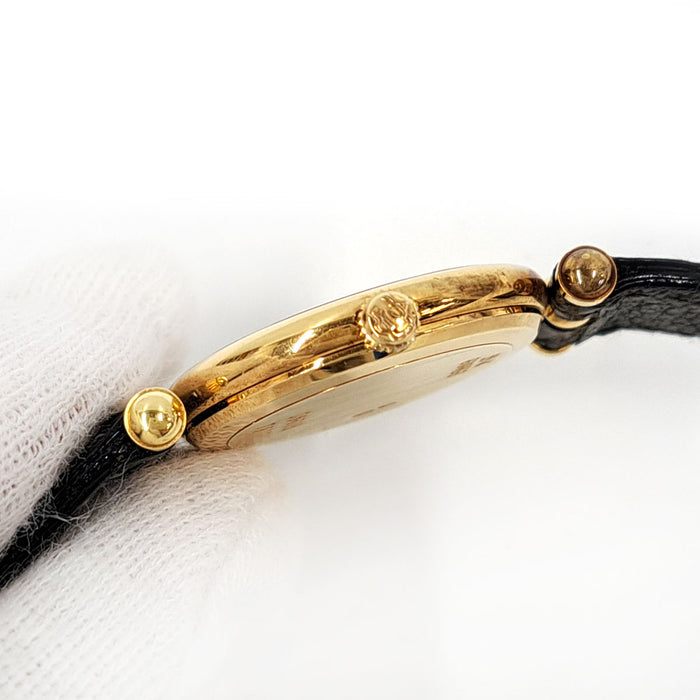Van Cleef & Arpels 
Classic
