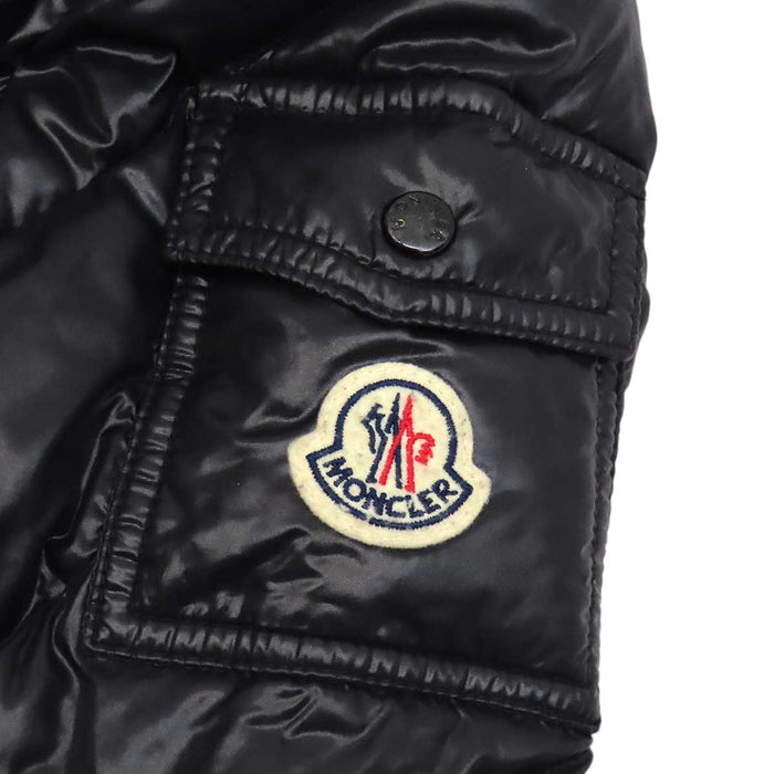MONCLER 
ロゴ ワッペン フード ダブルジップ 
BROUEL ダウンジャケット