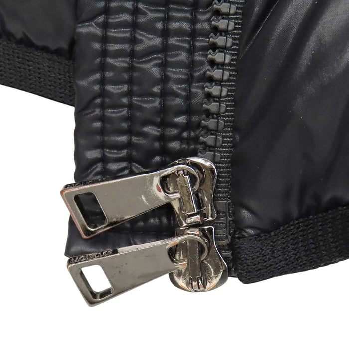 MONCLER 
ロゴ ワッペン フード ダブルジップ 
BROUEL ダウンジャケット