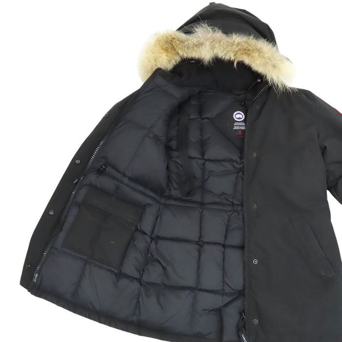 CANADA GOOSE 
ロゴ ヴィクトリア パーカー ワッペン フード 
VICTORIA PARKA ファー ダウンジャケット