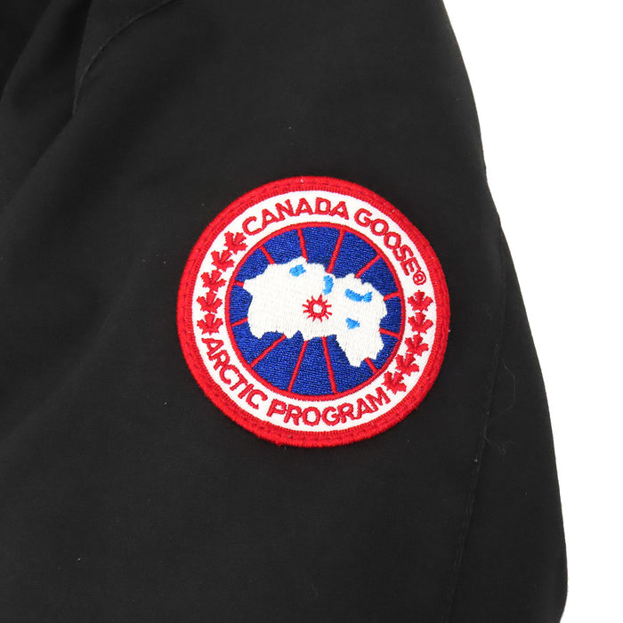 CANADA GOOSE 
ロゴ ヴィクトリア パーカー ワッペン フード 
VICTORIA PARKA ファー ダウンジャケット