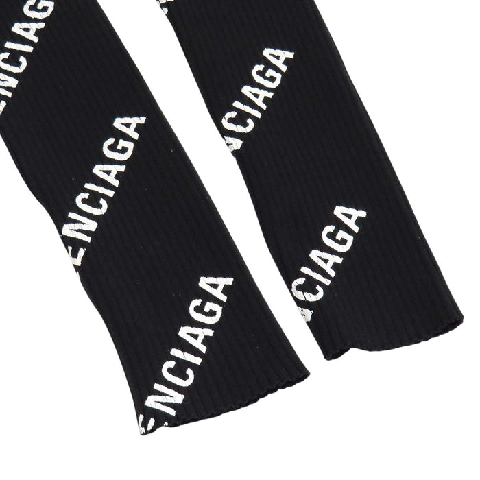 BALENCIAGA 
ハイネック ナイロン リブ タイト 総柄 
ロゴ 総柄 ワンピース