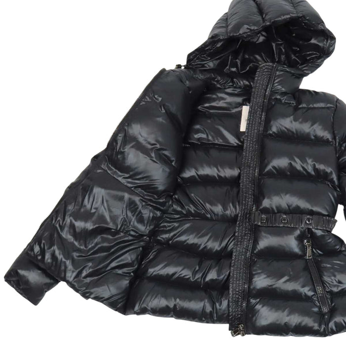 MONCLER 
デカロゴ ベルト付き ナイロン 
RHIN リン ダウンジャケット