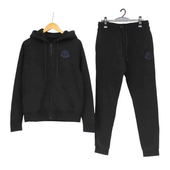 MONCLER 
HOODIE ZIP UP ジップアップ フーディ REGULAR PANTS ワッペン 裏起毛 
スウェット セットアップ