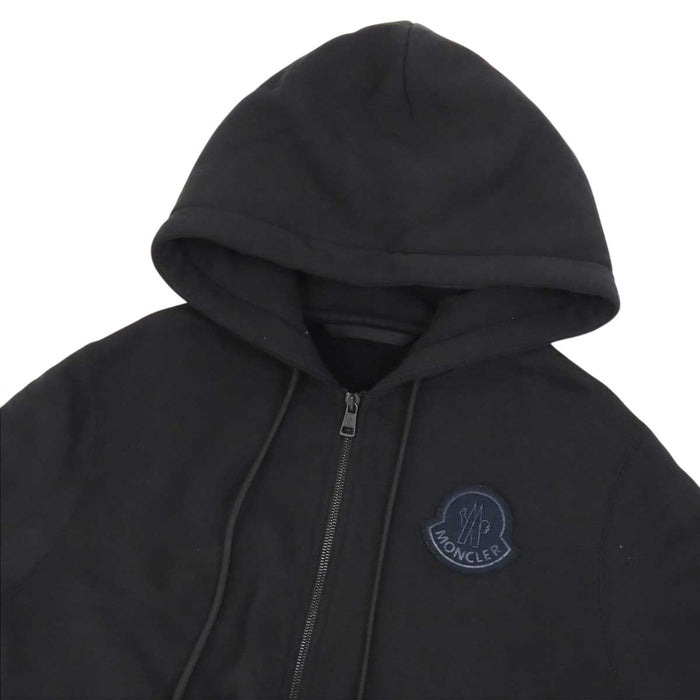 MONCLER 
HOODIE ZIP UP ジップアップ フーディ REGULAR PANTS ワッペン 裏起毛 
スウェット セットアップ
