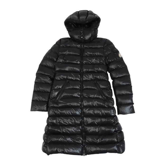 MONCLER 
ロゴ ワッペン ナイロン 
MOKA モカ ダウンコート