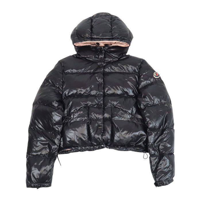 MONCLER 
Appliqué Nylon Hooded Short 
BARDANETTE Down Jacket