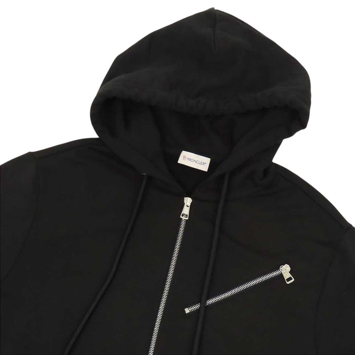 MONCLER 
ワッペン ジップアップ フーディ コットン 
スウェット セットアップ