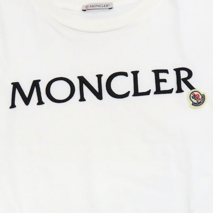MONCLER 
ワッペン コットン 2023年製 クルーネック 
MAGLIA MANICHE CORTE ロゴ 刺繍 Tシャツ