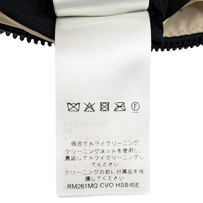 LOUIS VUITTON 
LV ナイロン 
プレースド モノグラム エコダウン ブルゾン