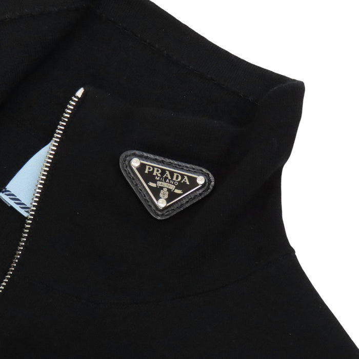 PRADA 
三角プレート ウール ハイネック 
トライアングルロゴ クロップド ノースリーブ ニット