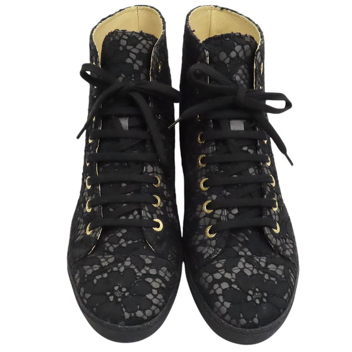 CHANEL 
COCO CC ロゴ フラワー ゴールドカラーメタル 
ココマーク レース ハイカット スニーカー