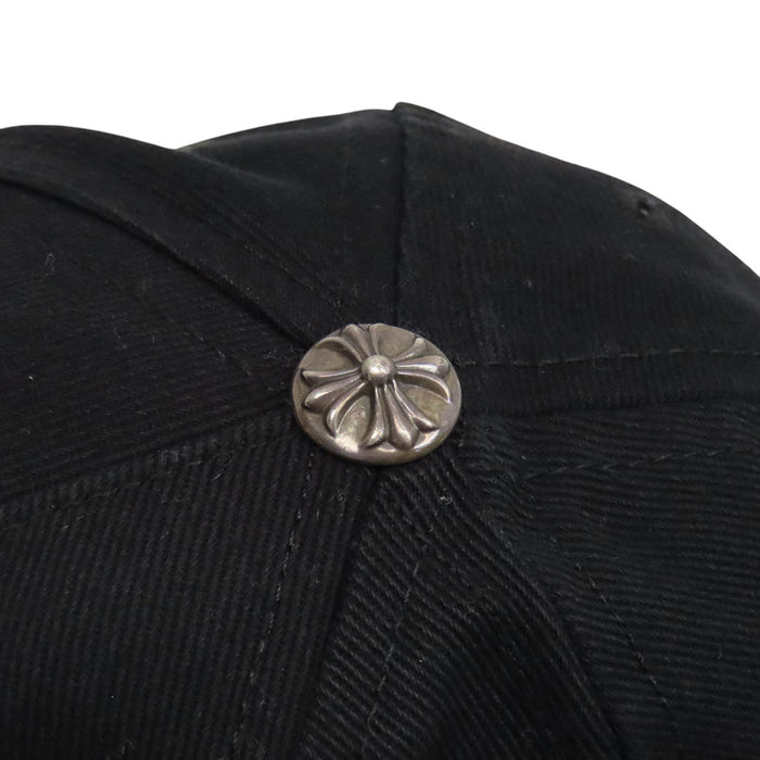 CHROME HEARTS 
CH スクロールラベル クロスボール 刺繍 
ヴァインダガー デニム キャップ