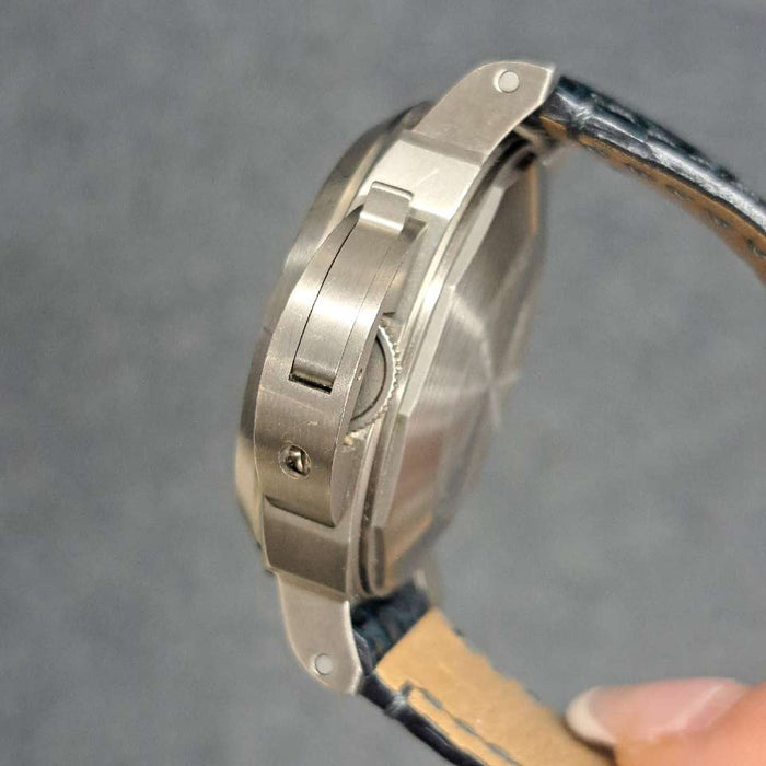 【WHOLESALES】
OFFICINE PANERAI 
K038/250 
箱　ギャランティ　クロノメーター証　工具