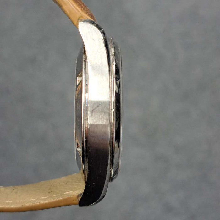 【WHOLESALES】
OMEGA
231.12.42.21.01.002
Seamaster
Guarantee Pictogram