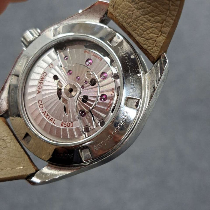 【WHOLESALES】
OMEGA
231.12.42.21.01.002
Seamaster
Guarantee Pictogram