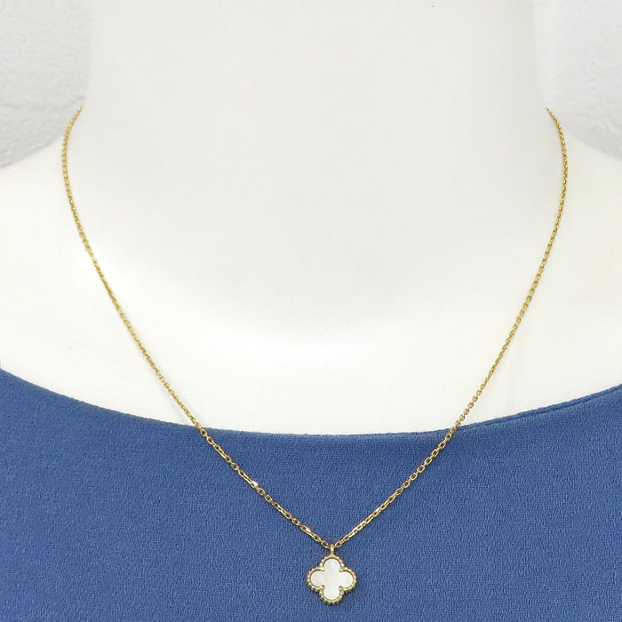 Van Cleef & Arpels 
スウィート アルハンブラ ネックレス
