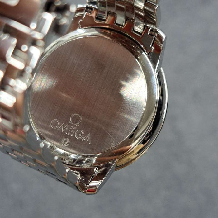 【WHOLESALES】
OMEGA
424.10.40.20.01.001
Box pictogram