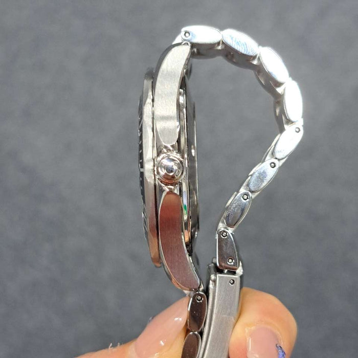 【WHOLESALES】
OMEGA
2264.50.00
Aftermarket BOX