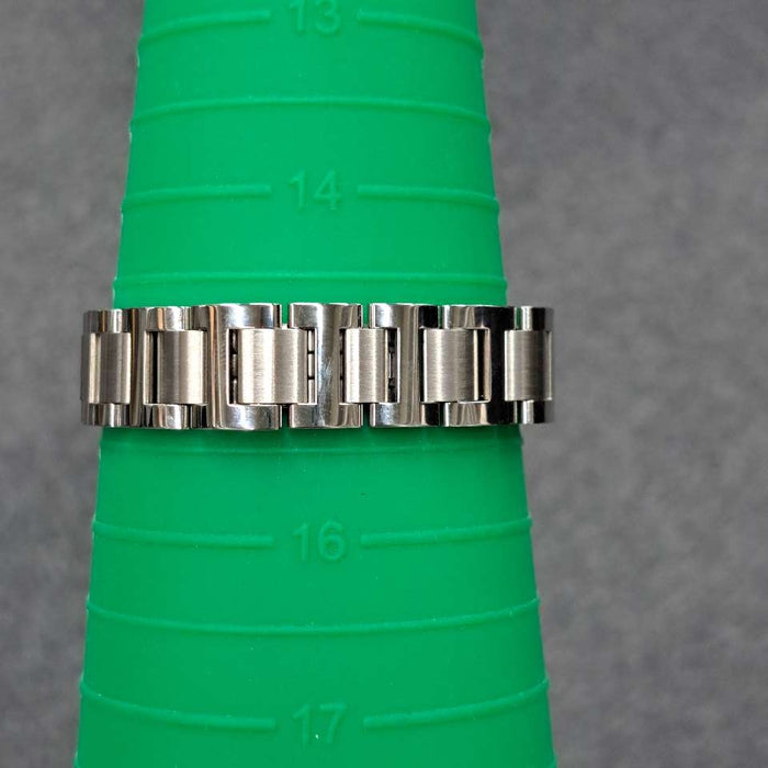 【WHOLESALES】
CARTIER
WE902073
Ballon Bleu de Cartier Watch
Box and Guarantee Card Included