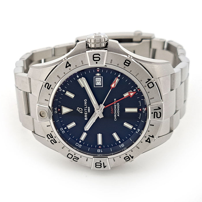 BREITLING 
Avenger Automatic GMT 44 
Avec boîte et papiers