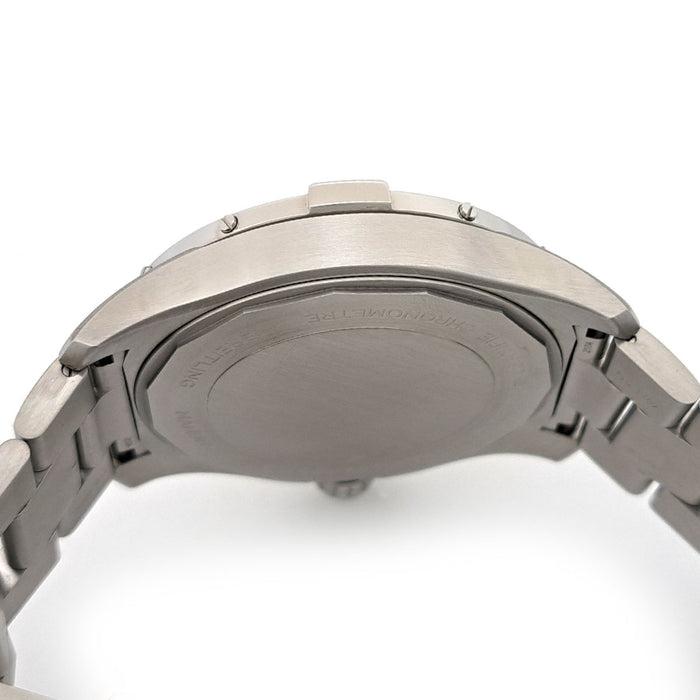 BREITLING 
Avenger Automatic GMT 44 
Avec boîte et papiers