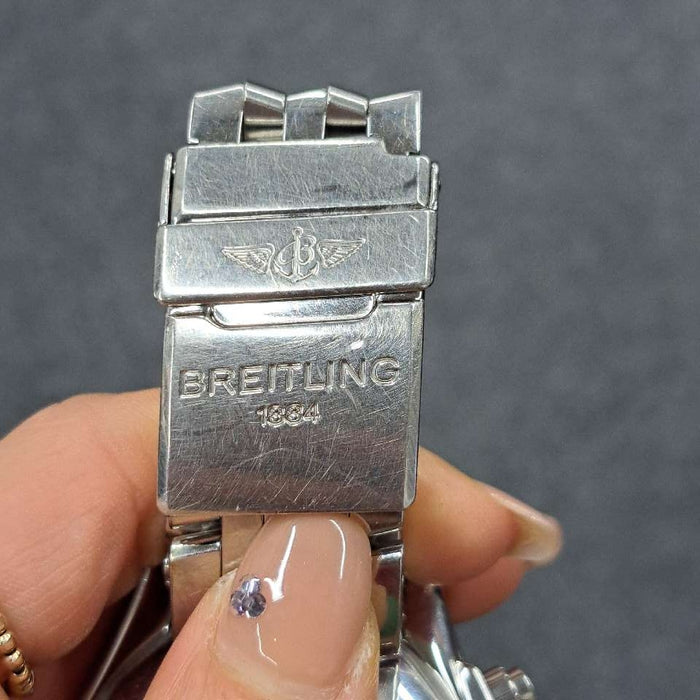 【WHOLESALES】
BREITLING
A13356
Box (without pillow), Guarantee, Chronometer Certificate