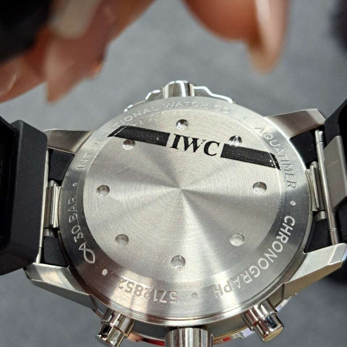 【WHOLESALES】
IWC
IW376803
Box (inner box damaged), Guarantee (no shop stamp)