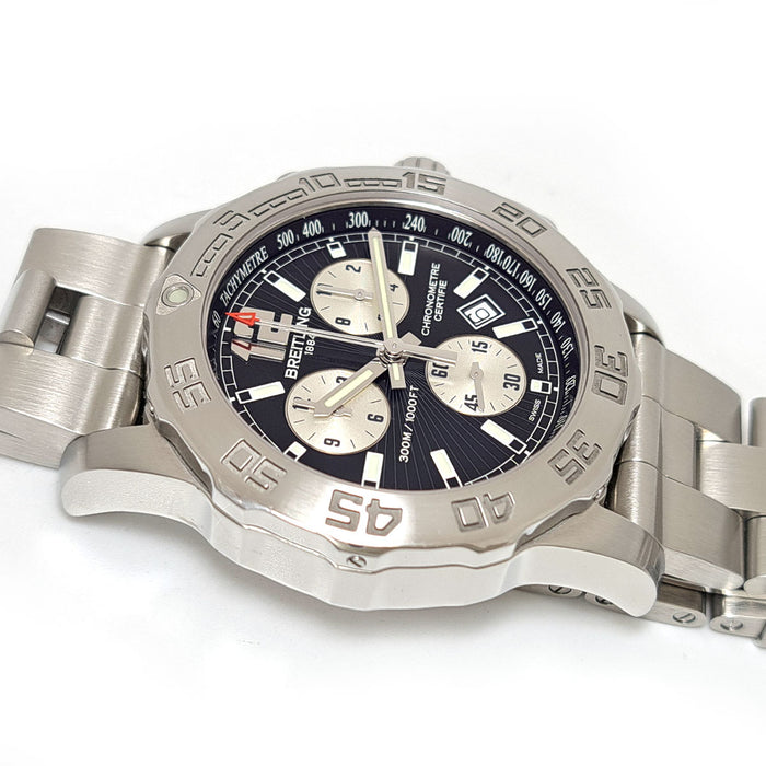 BREITLING 
Colt Chronograph 
With Box and Warranty Card